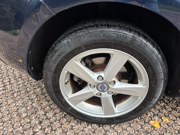 Used Volvo V40 2012 for sale - 76214354: Photo 37