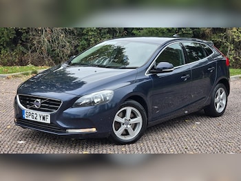 Used Volvo V40 2012 for sale - 76214354: Photo 3