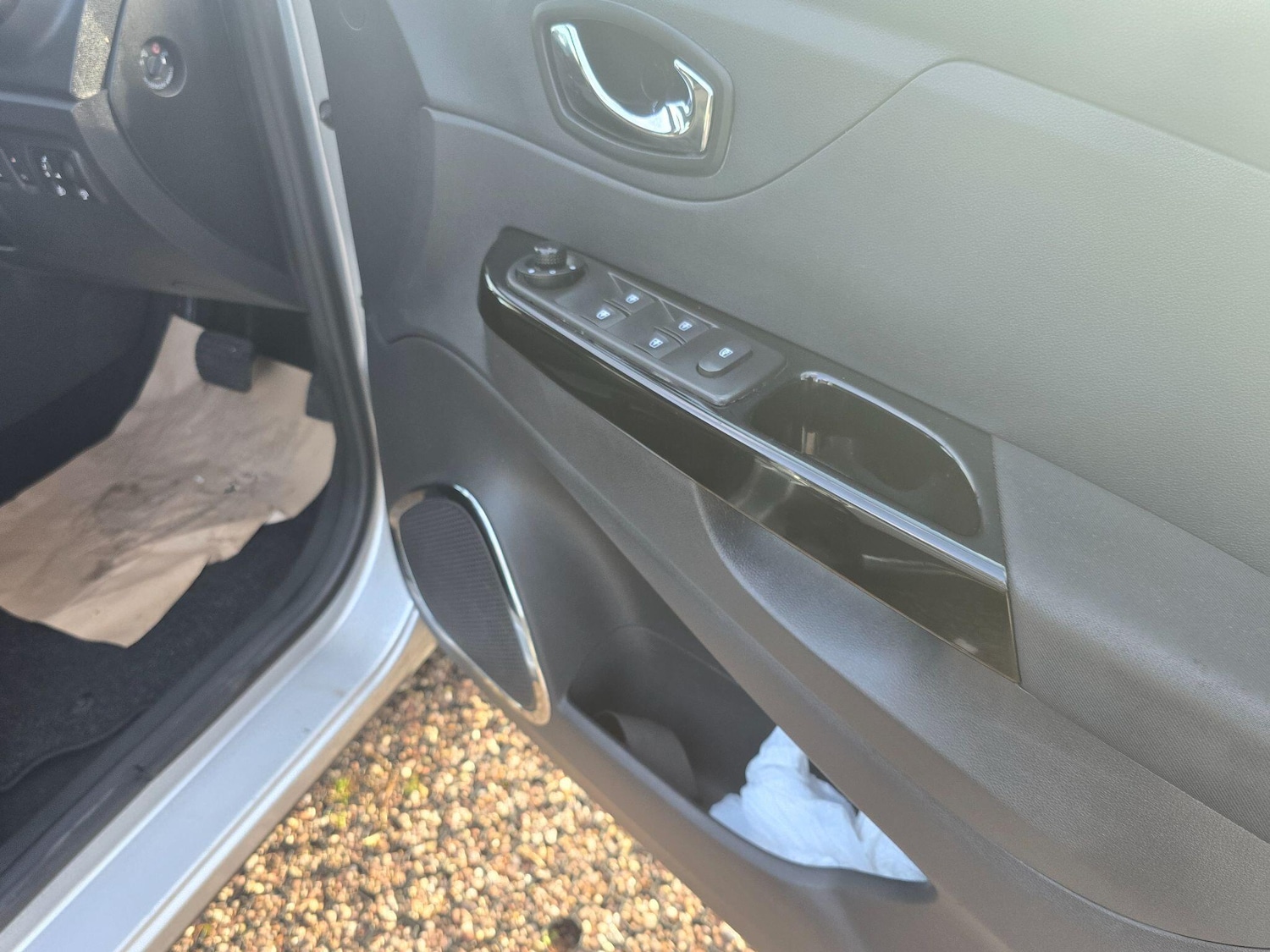 Used Renault Captur for sale - 77266728: Photo 10