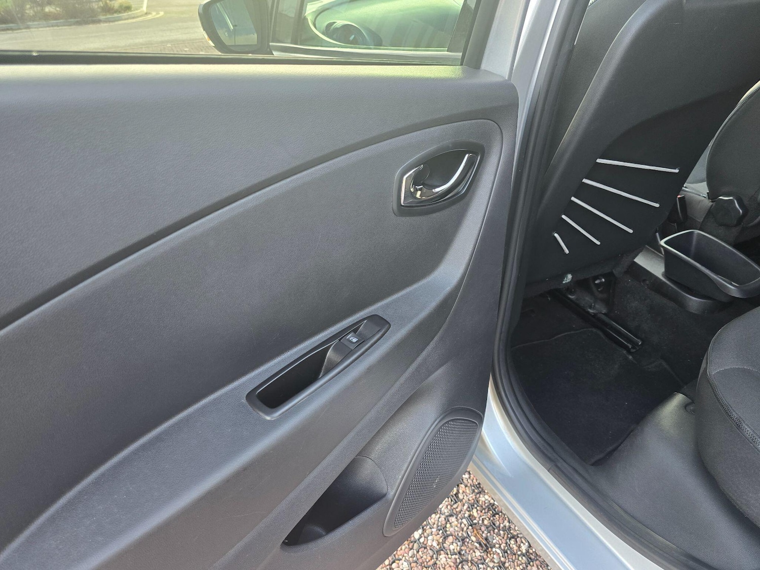 Used Renault Captur for sale - 77266728: Photo 21