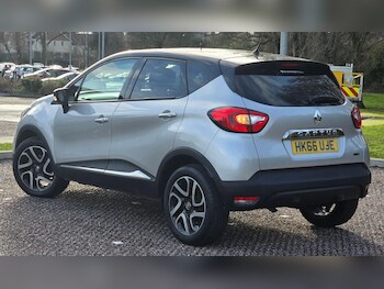 Used Renault Captur 2016 for sale - 77266728: Photo