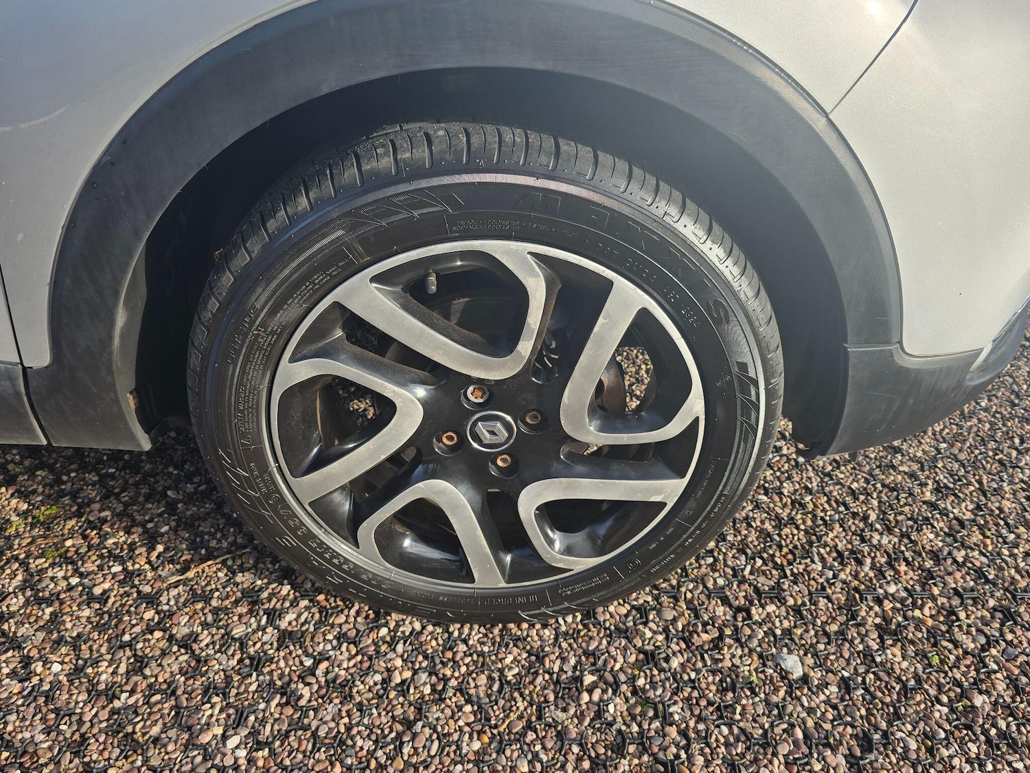 Used Renault Captur for sale - 77266728: Photo 32