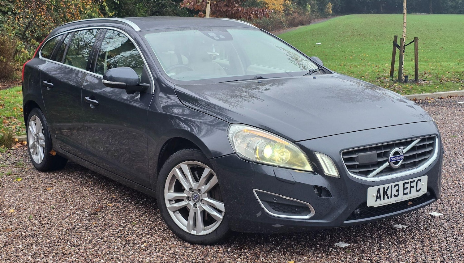 Used Volvo V60 for sale - 76597214: Photo 1