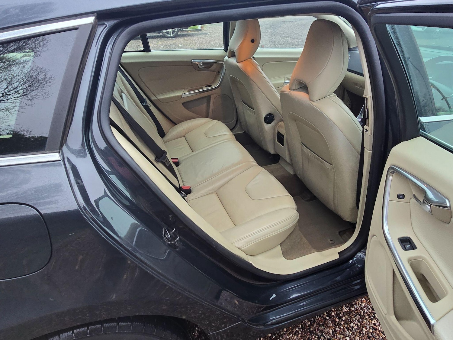 Used Volvo V60 for sale - 76597214: Photo 13