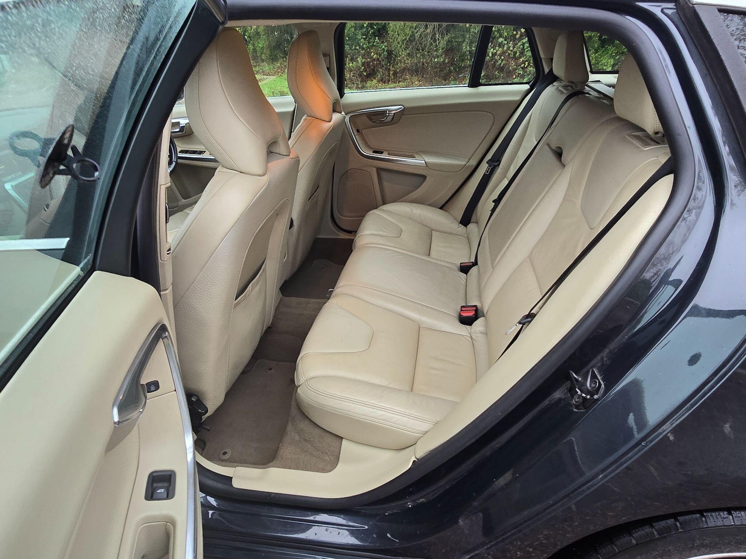 Used Volvo V60 for sale - 76597214: Photo 20