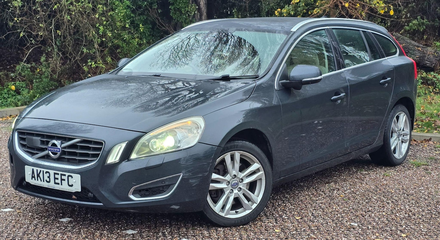 Used Volvo V60 for sale - 76597214: Photo 3