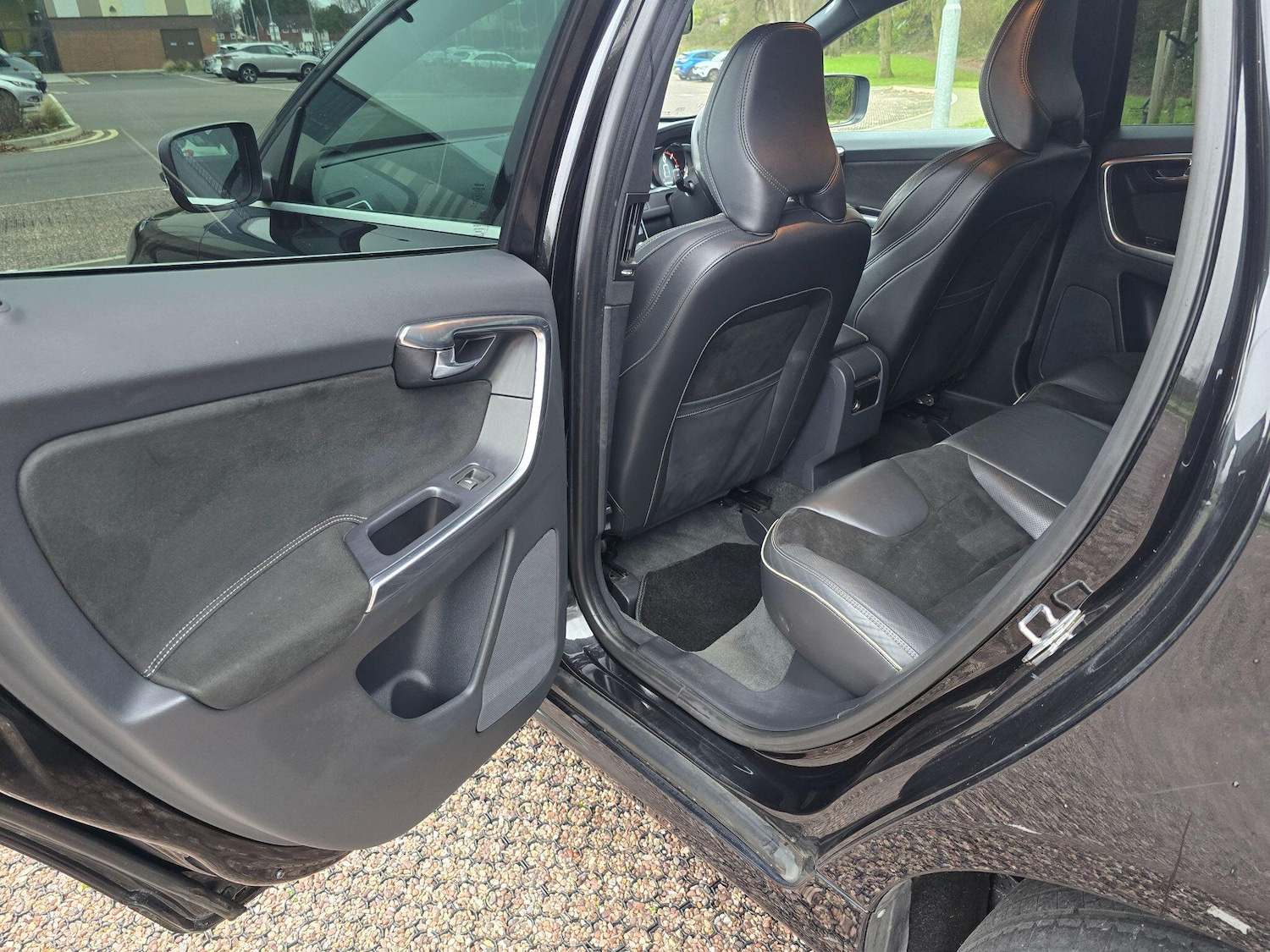 Used Volvo XC60 2017 for sale - 77060180: Photo 20