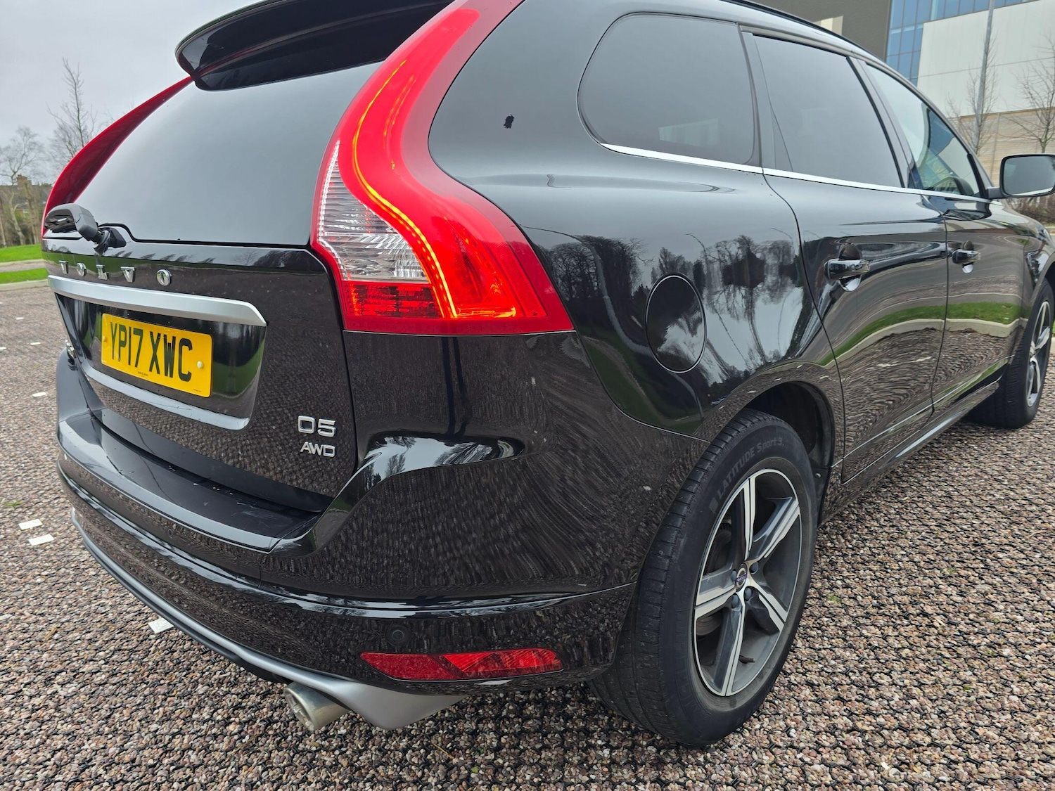 Used Volvo XC60 2017 for sale - 77060180: Photo 34