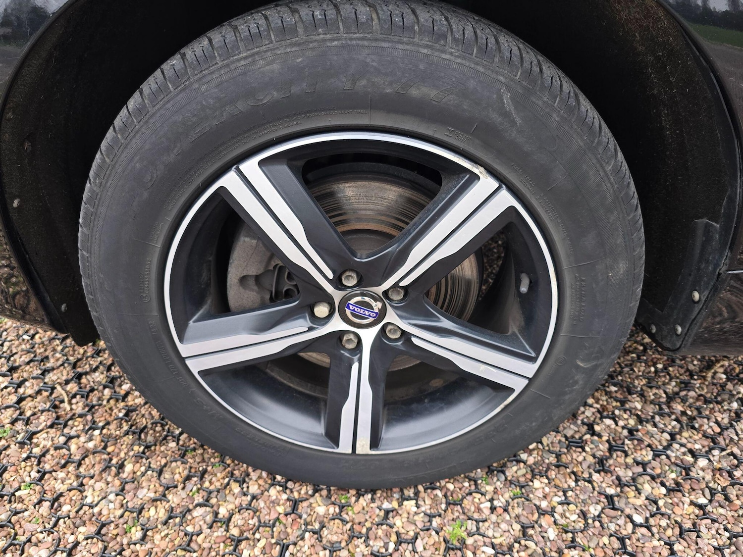 Used Volvo XC60 2017 for sale - 77060180: Photo 38