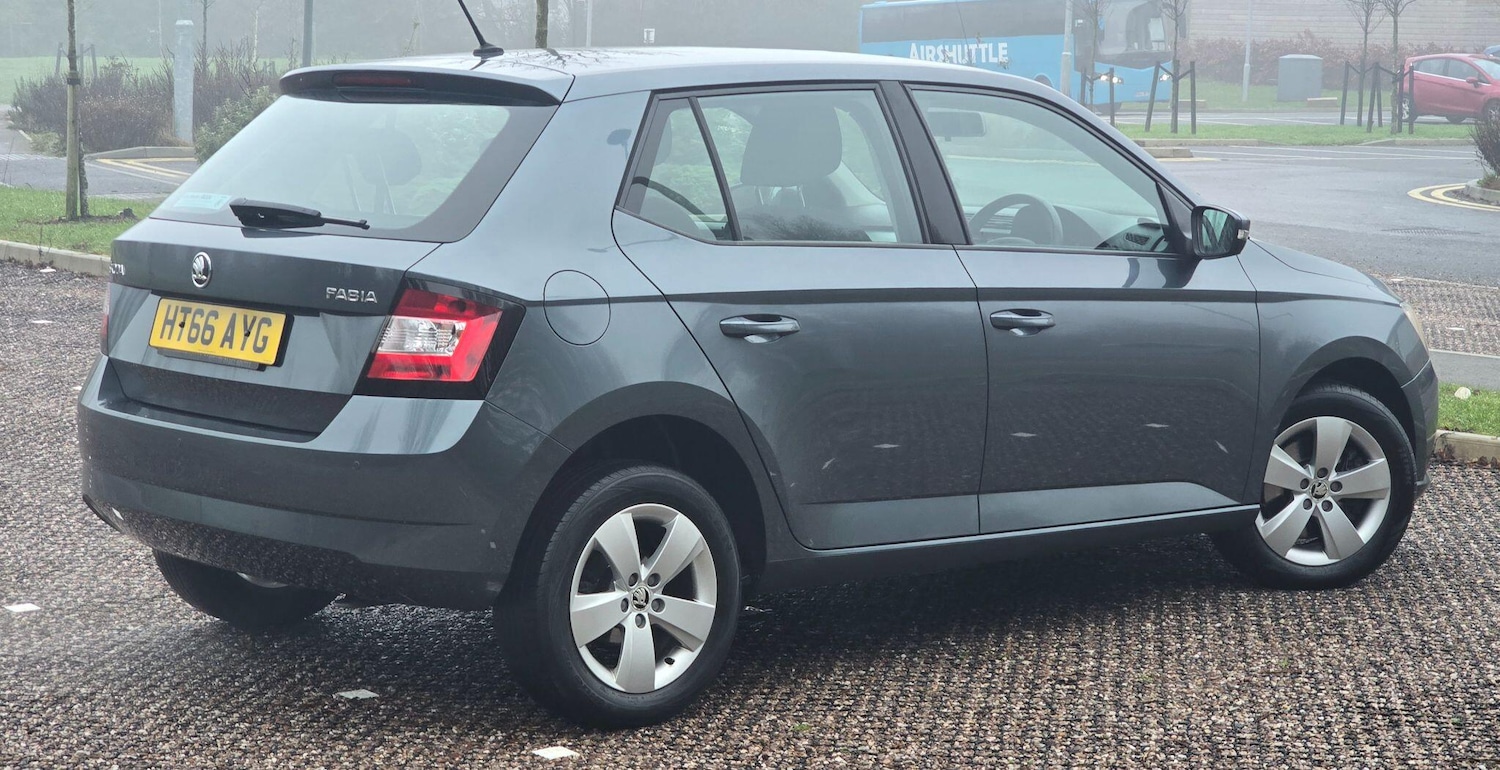 Used Skoda Fabia 2017 for sale - 77155911: Photo 4