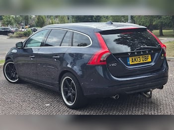 Used Volvo V60 2013 for sale - 79669104: Photo