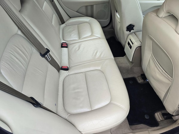Used Volvo V70 2009 for sale - 76179315: Photo 19