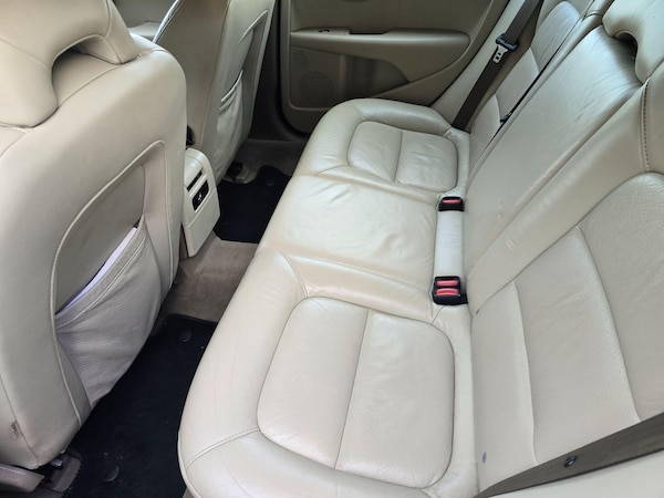 Used Volvo V70 2009 for sale - 76179315: Photo 26