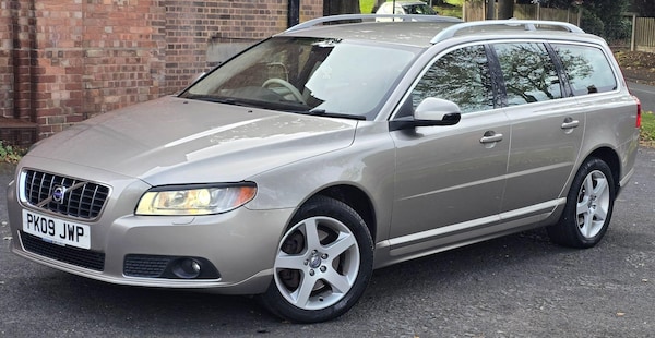 Used Volvo V70 2009 for sale - 76179315: Photo 3