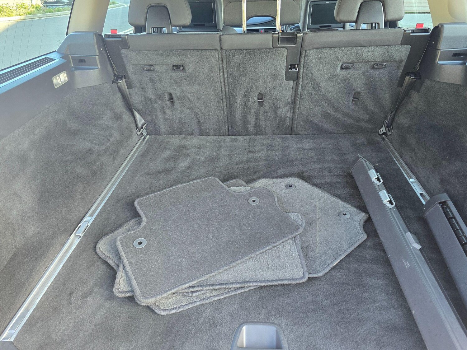 Used Volvo V70 2011 for sale - 77908618: Photo 21