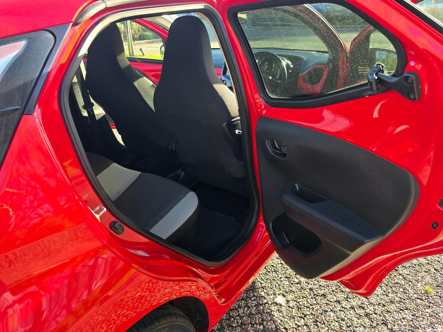 Used Toyota AYGO 2017 for sale - 76619785: Photo 14