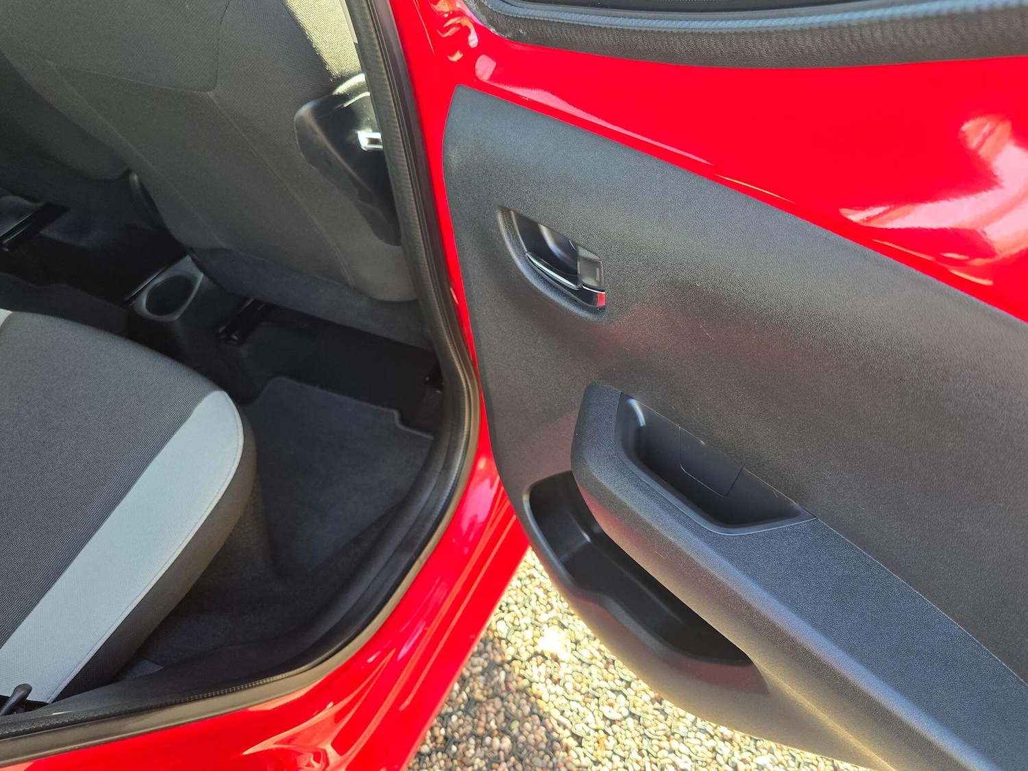 Used Toyota AYGO 2017 for sale - 76619785: Photo 15