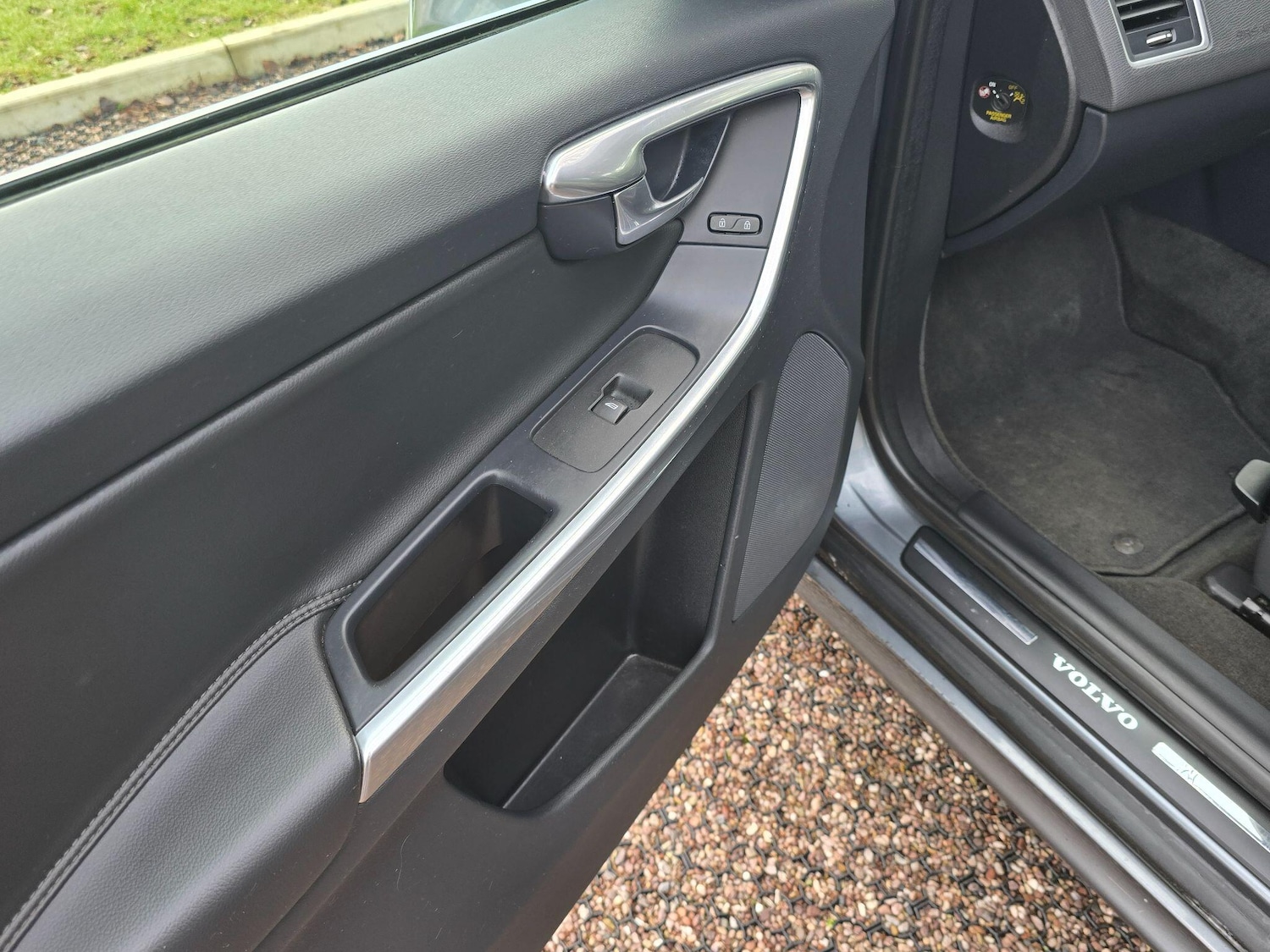 Used Volvo XC60 for sale - 77267387: Photo 27