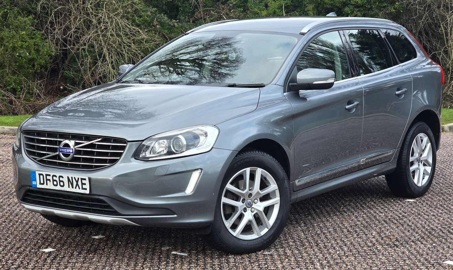 Used Volvo XC60 for sale - 77267387: Photo 3