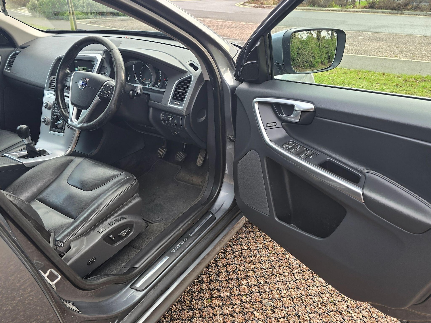 Used Volvo XC60 for sale - 77267387: Photo 9