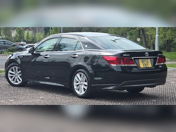 Used Toyota Crown 2013 for sale - 76989497: Photo