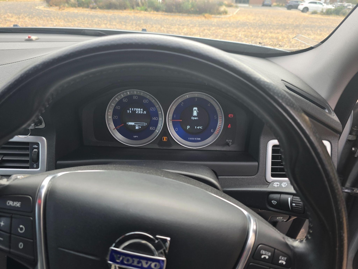 Used Volvo V70 2011 for sale - 76399295: Photo 12