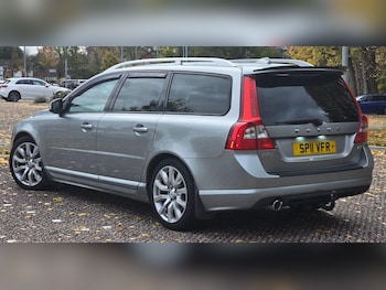 Used Volvo V70 2011 for sale - 76399295: Photo