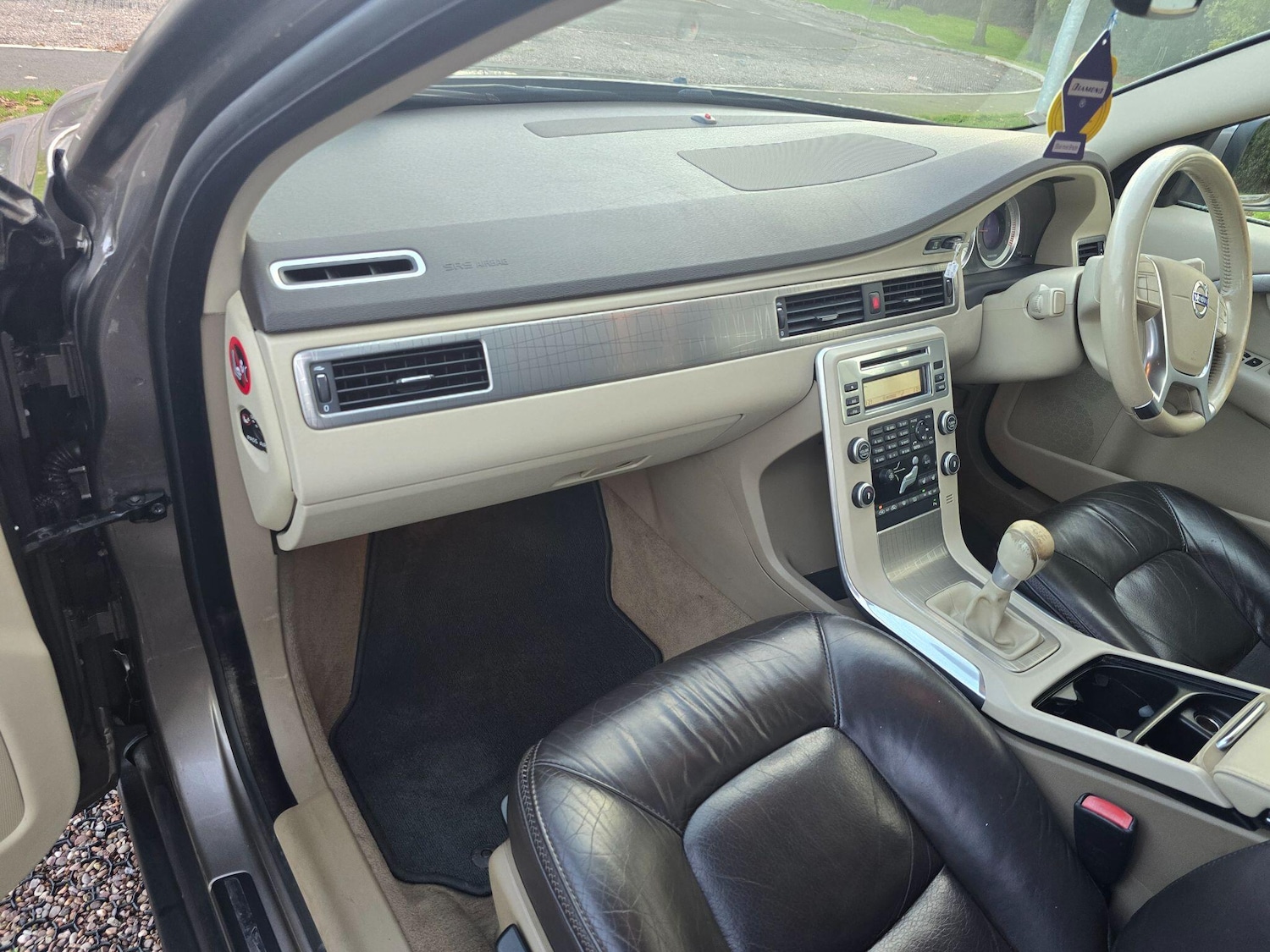 Used Volvo XC70 2011 for sale - 76990494: Photo 30