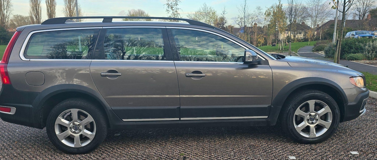 Used Volvo XC70 2011 for sale - 76990494: Photo 7