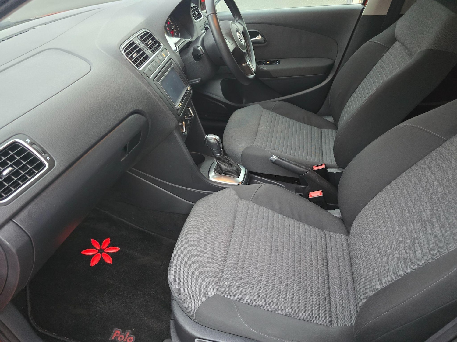 Used Volkswagen Polo for sale - 76995221: Photo 28