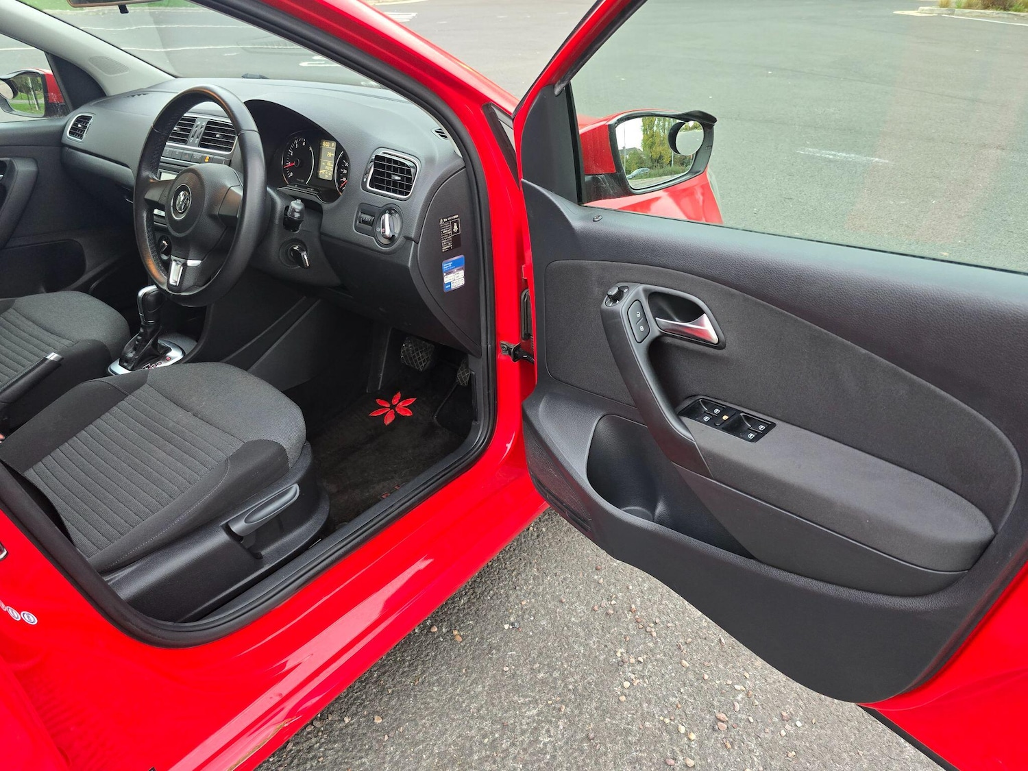 Used Volkswagen Polo for sale - 76995221: Photo 9