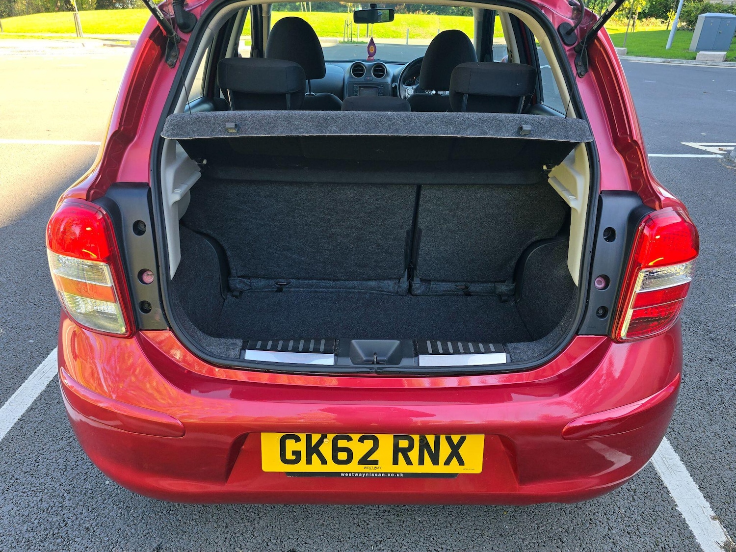 Used Nissan Micra 2012 for sale - 76024514: Photo 15