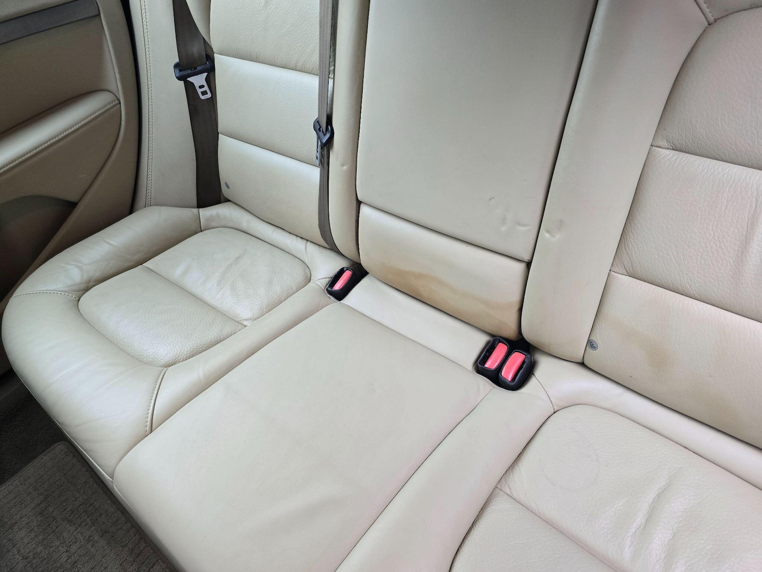 Used Volvo XC70 2011 for sale - 76528053: Photo 25