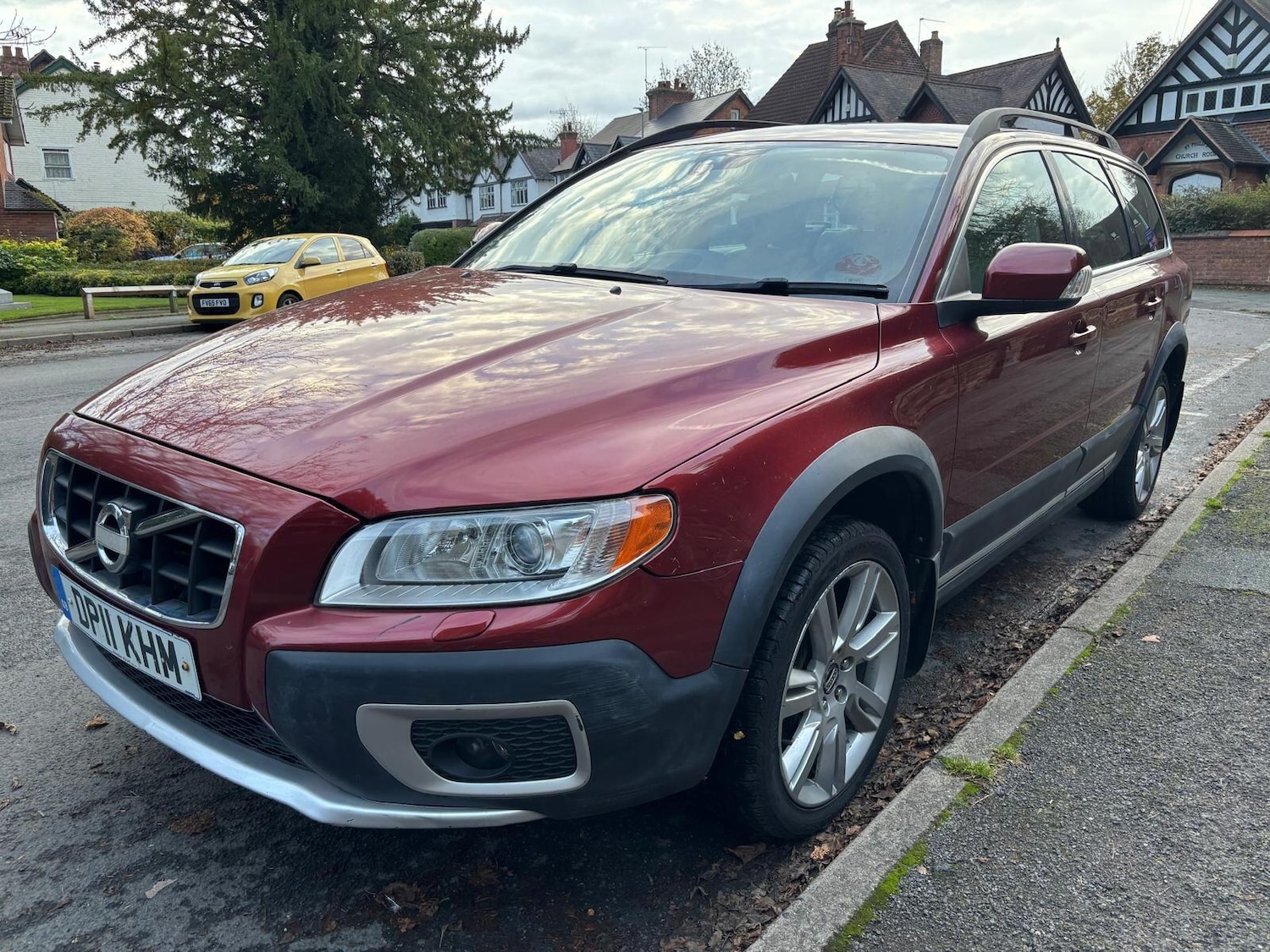 Used Volvo XC70 2011 for sale - 76528053: Photo 4