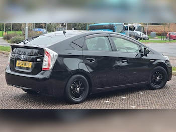 Used Toyota Prius 2023 for sale - 76562068: Photo