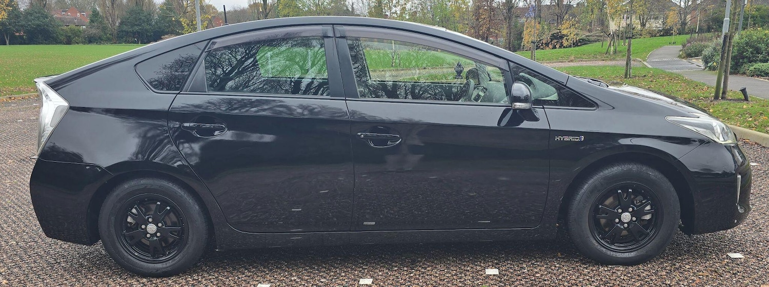 Used Toyota Prius 2023 for sale - 76562068: Photo 7