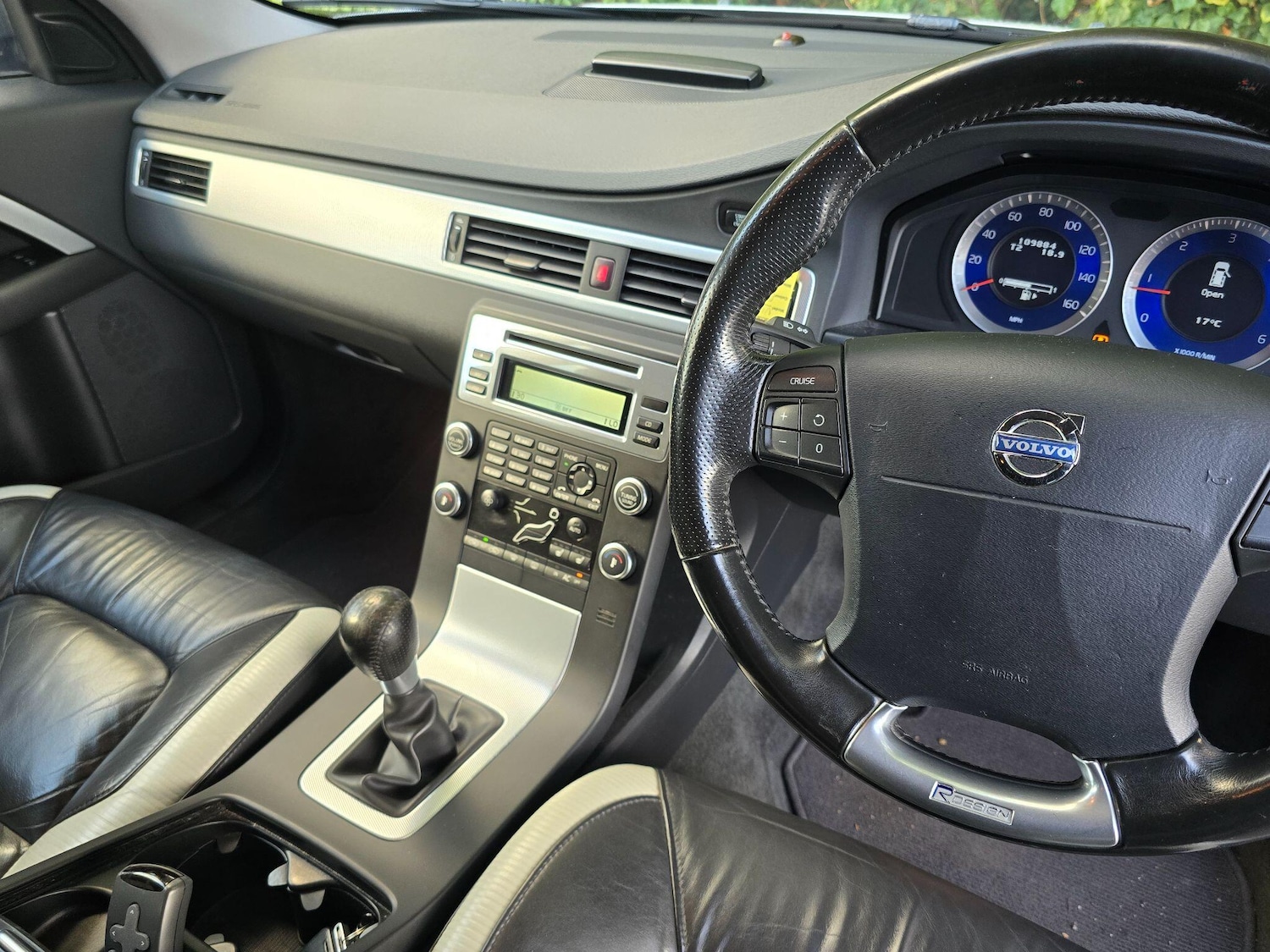 Used Volvo V70 2009 for sale - 76108517: Photo 13