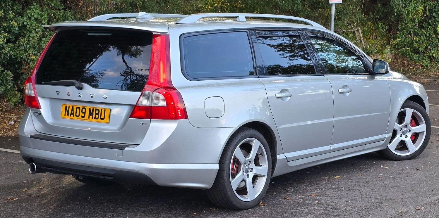 Used Volvo V70 2009 for sale - 76108517: Photo 4