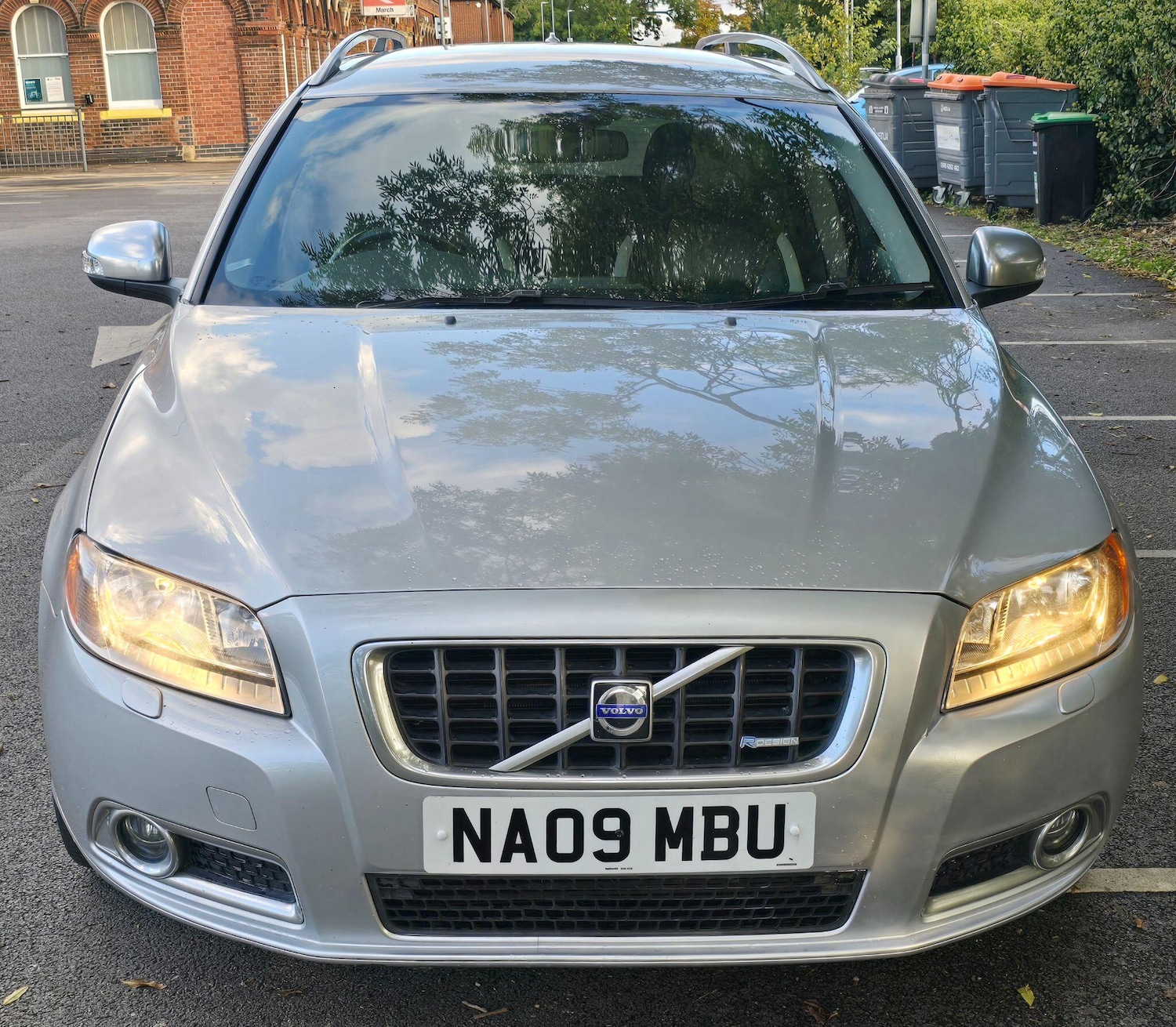 Used Volvo V70 2009 for sale - 76108517: Photo 5