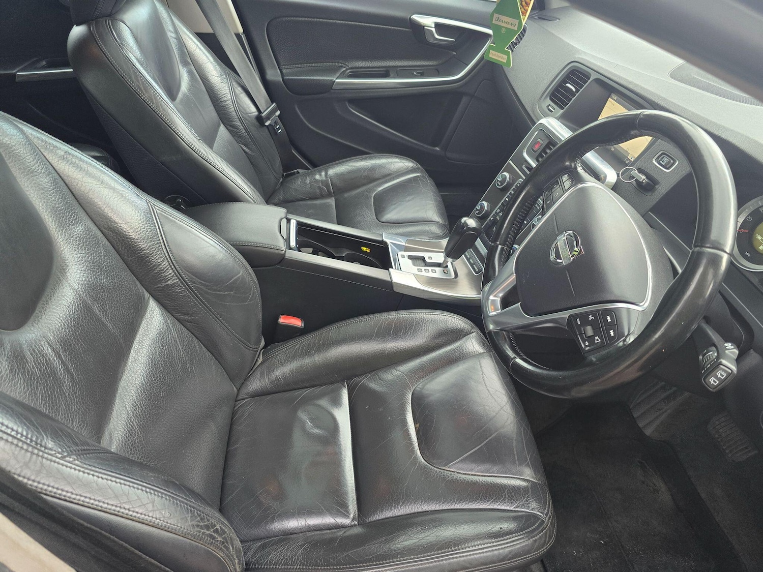 Used Volvo V60 2012 for sale - 75965791: Photo 11
