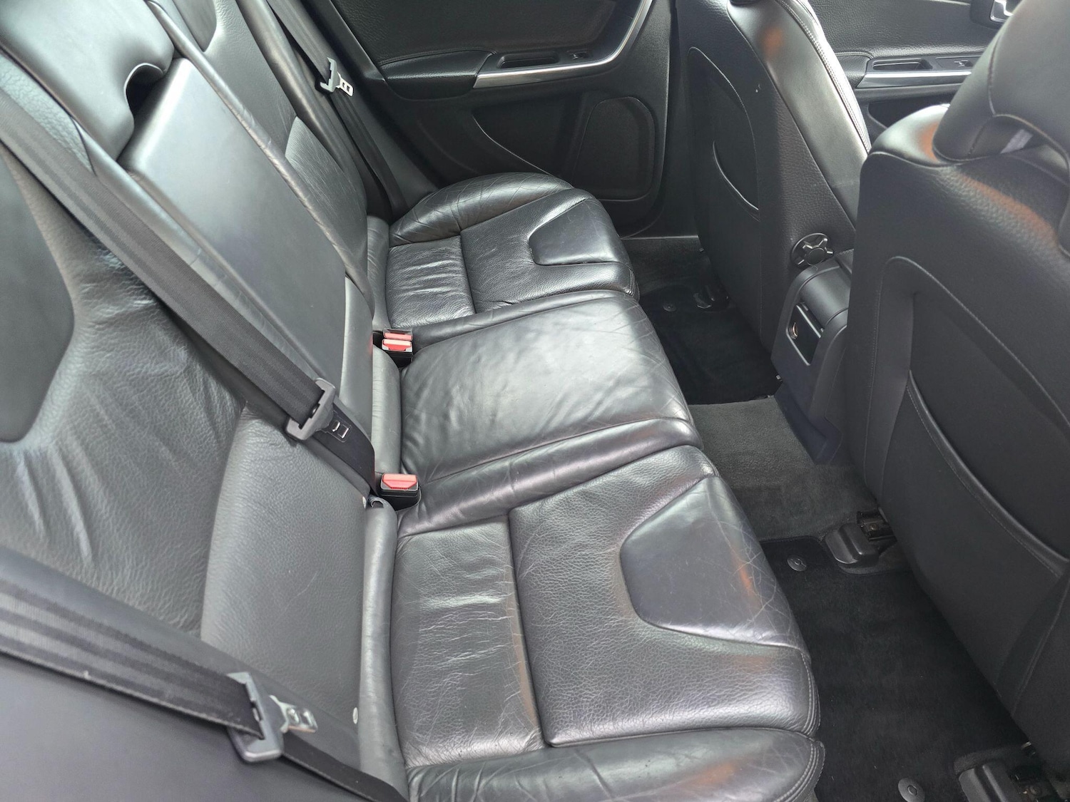 Used Volvo V60 2012 for sale - 75965791: Photo 14