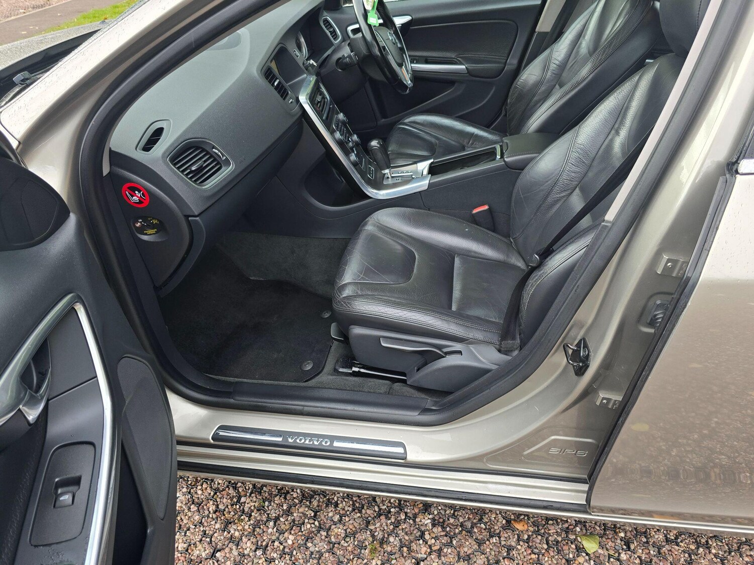 Used Volvo V60 2012 for sale - 75965791: Photo 22