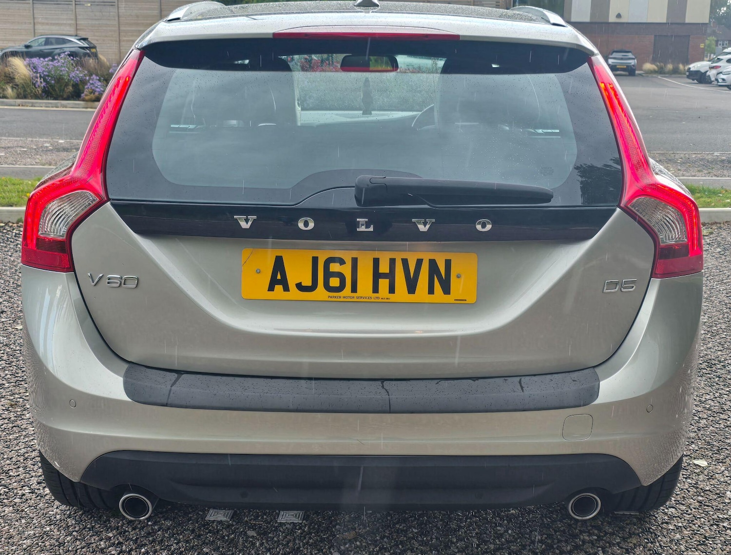 Used Volvo V60 2012 for sale - 75965791: Photo 5