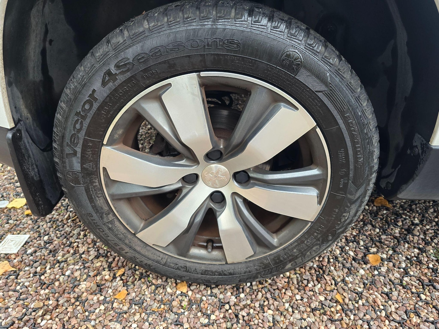 Used Peugeot 2008 2016 for sale - 76270903: Photo 38