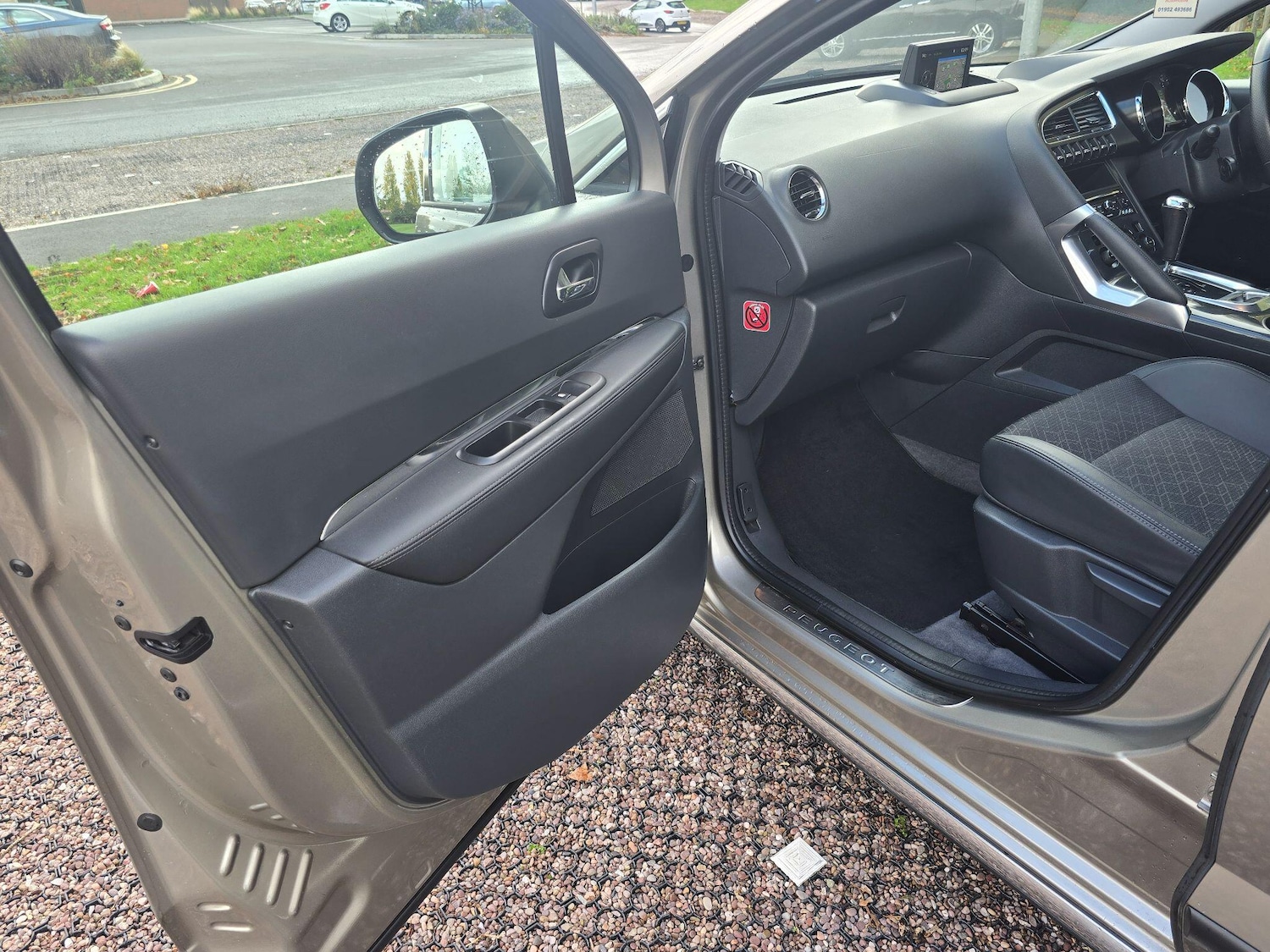 Used Peugeot 3008 2016 for sale - 76989861: Photo 22