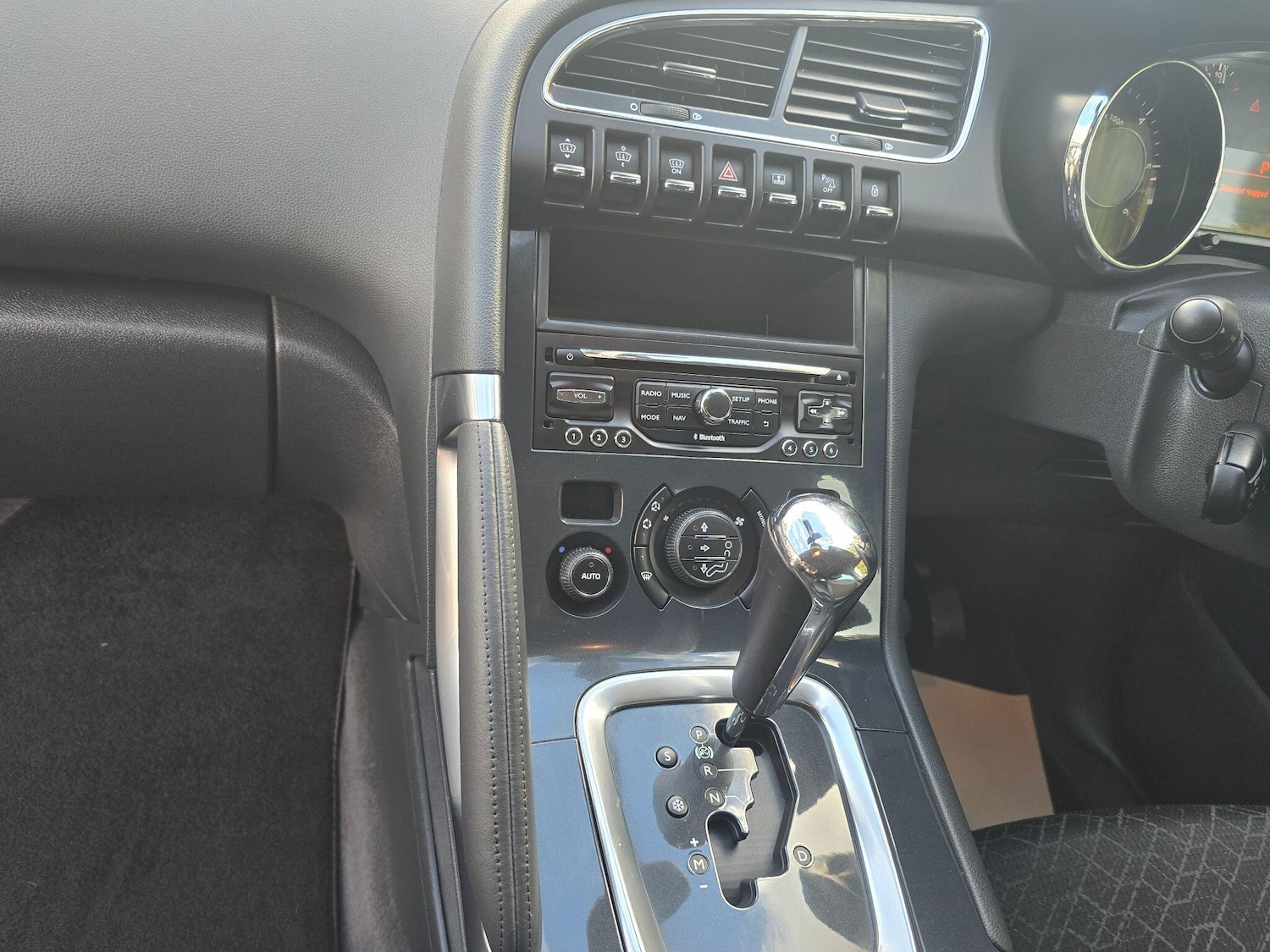 Used Peugeot 3008 2016 for sale - 76989861: Photo 26