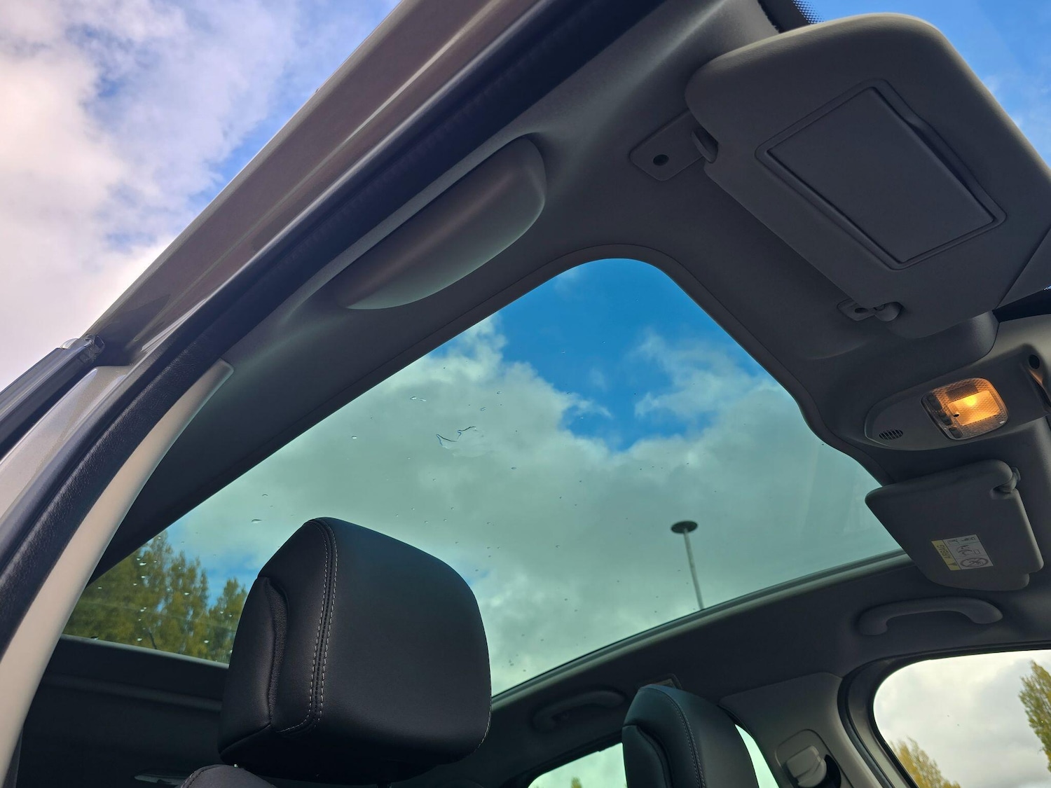 Used Peugeot 3008 2016 for sale - 76989861: Photo 27