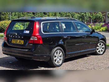 Used Volvo V70 2011 for sale - 78957886: Photo