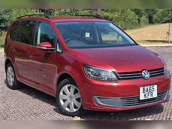 Used Volkswagen Touran 2015 for sale - 79412916: Photo