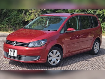 Used Volkswagen Touran 2015 for sale - 79412916: Photo